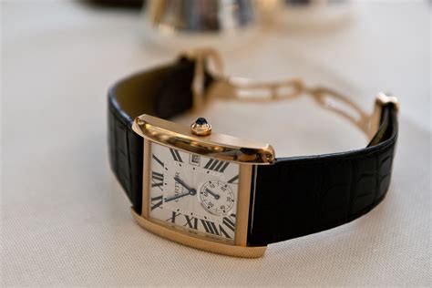 cartier tank clone.